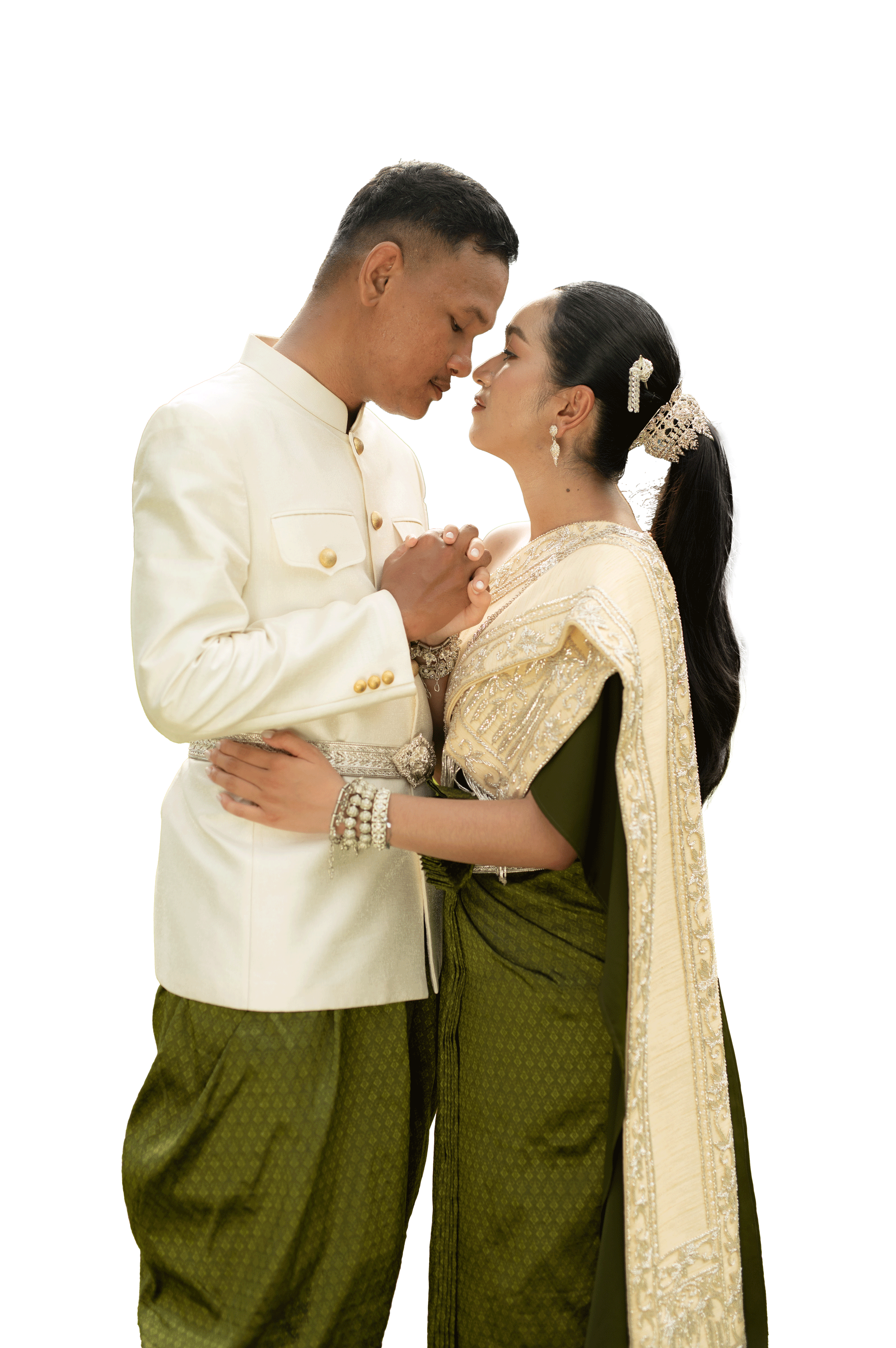 កូនកំលោះ ប៉ូ រ៉ូប៊ីន និង កូនក្រមុំ ប្រុស វិច្ឆិកា